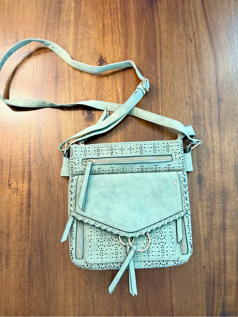 Light green Crossbody Bag – Stylish Women's Shoulder Bag